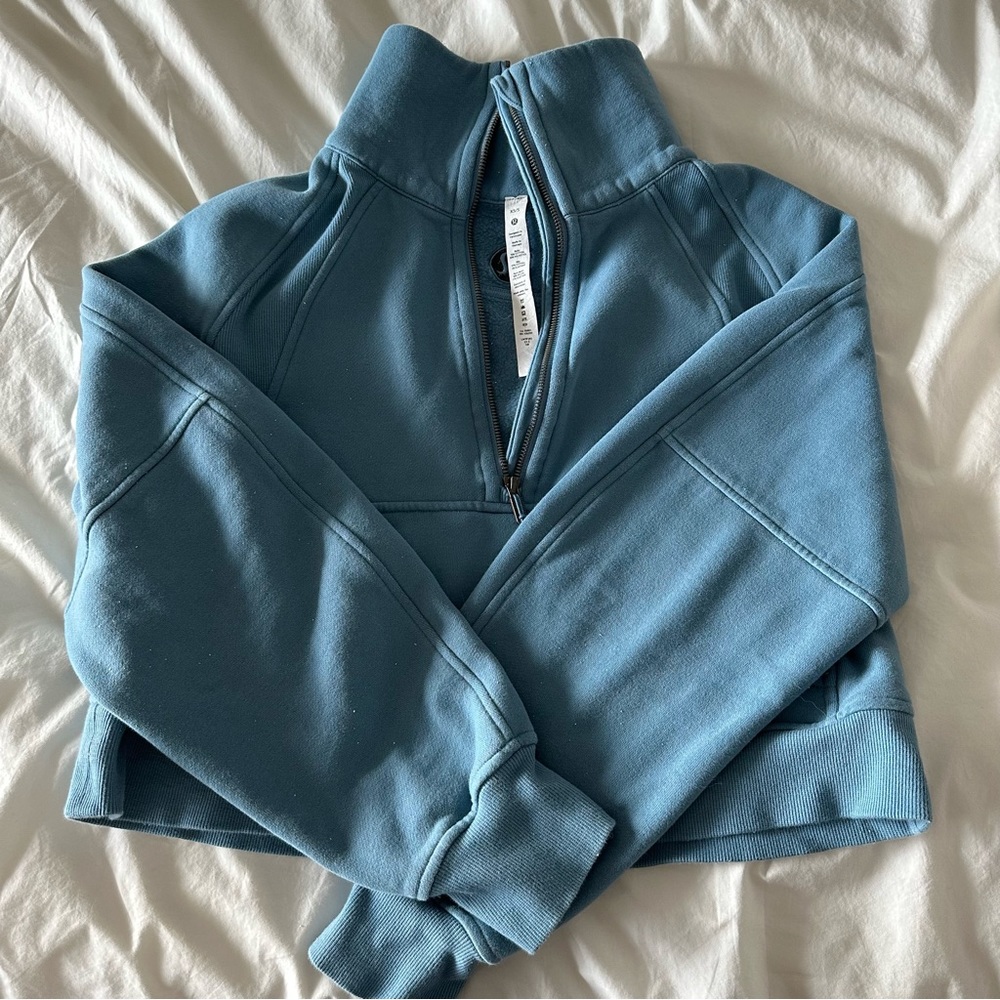 Lululemon cropped sweatshirt